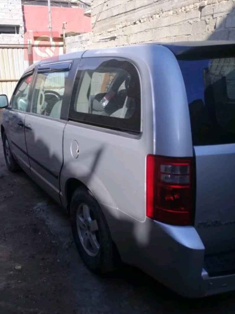 Dodge Caravan